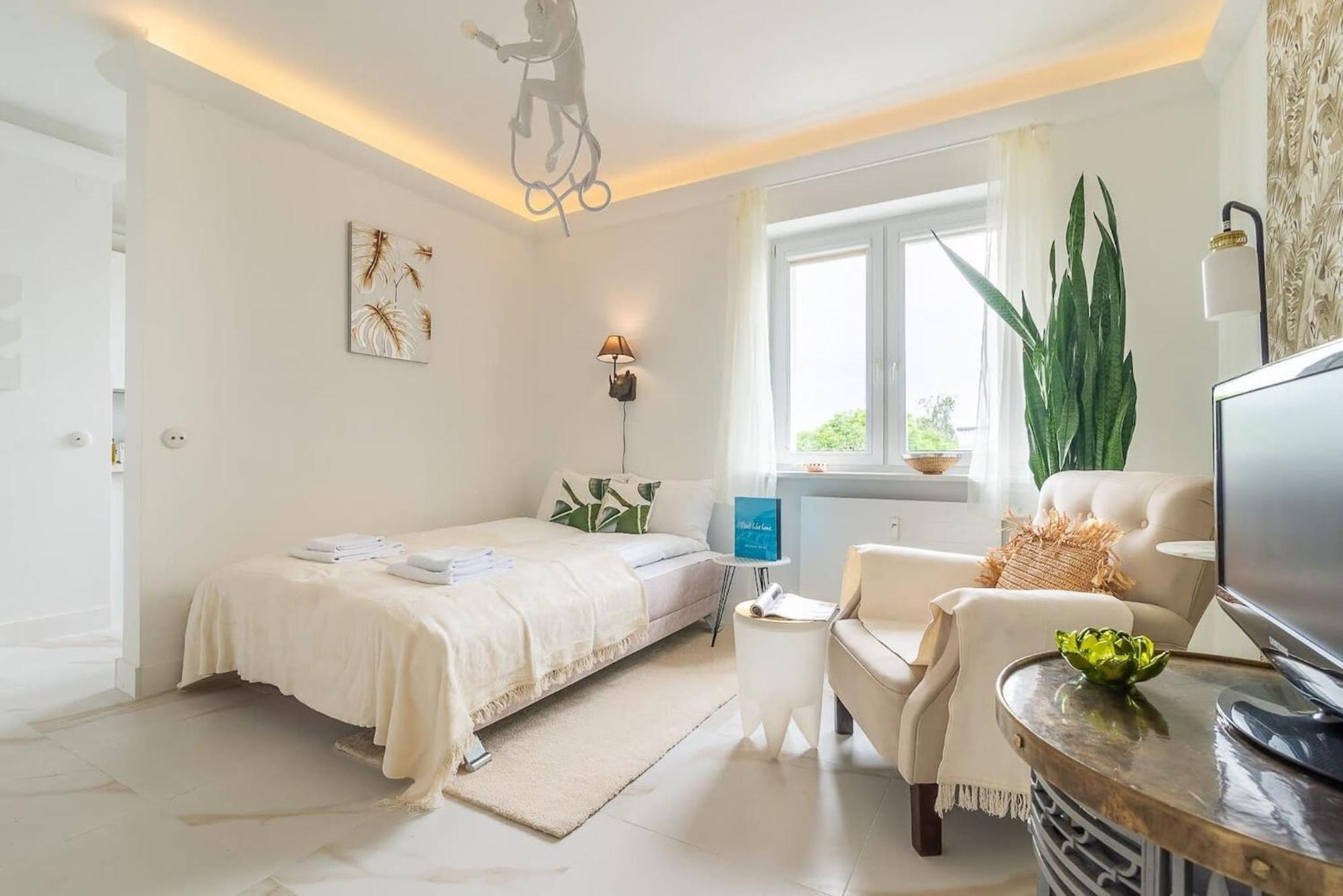 Plac Inwalidow 10 - Aesthetic Apartment By Noclegi Renters Варшава Екстер'єр фото
